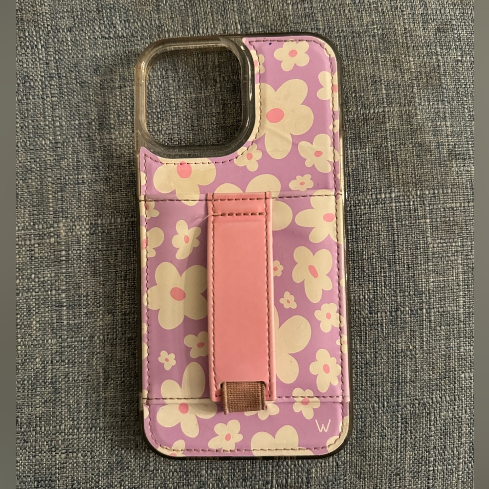 Vibrant Violett by Jasmine Rae Walli Case